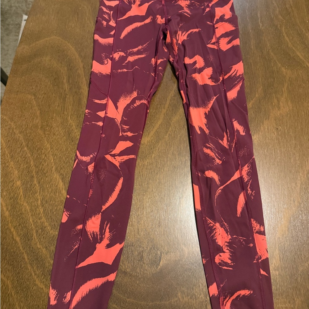 Lululemon low rise Fast & Free Patterned Leggings